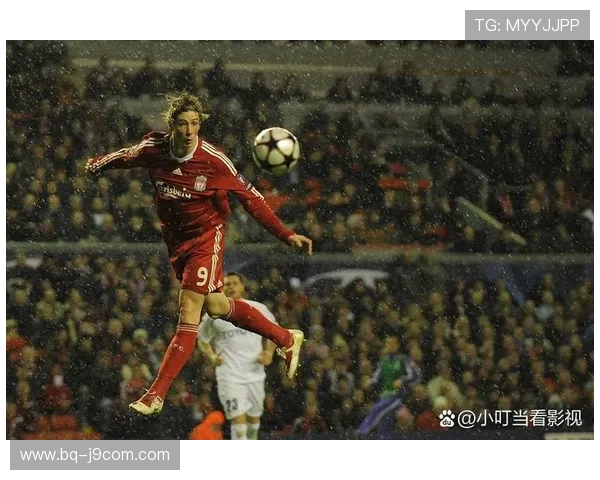 震惊世界足球比赛英语：全球瞩目瞬间与不可思议的赛事时刻